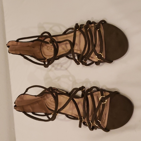 Cato Shoes Cato Flat Strap Sandle With Back Zipper Closure And Gold